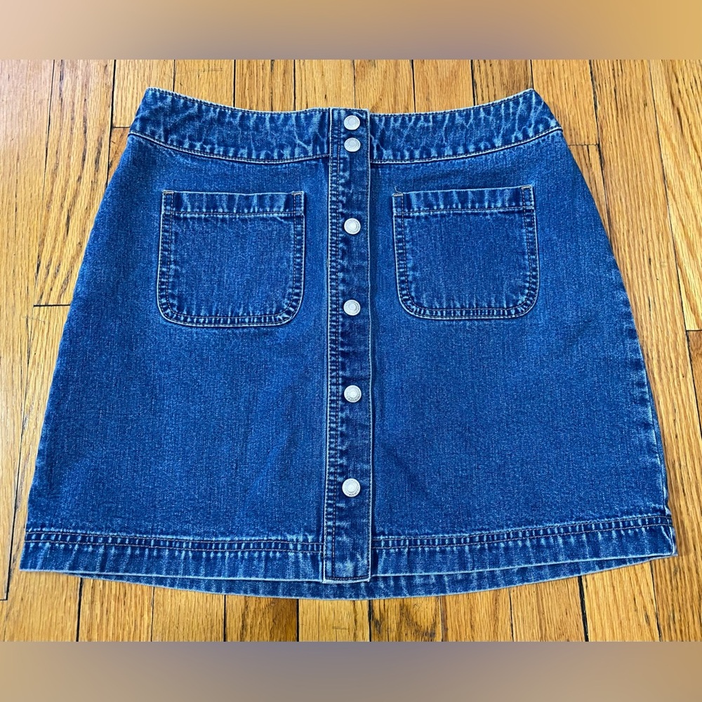 Vintage GAP: Denim skirt— 100% cotton